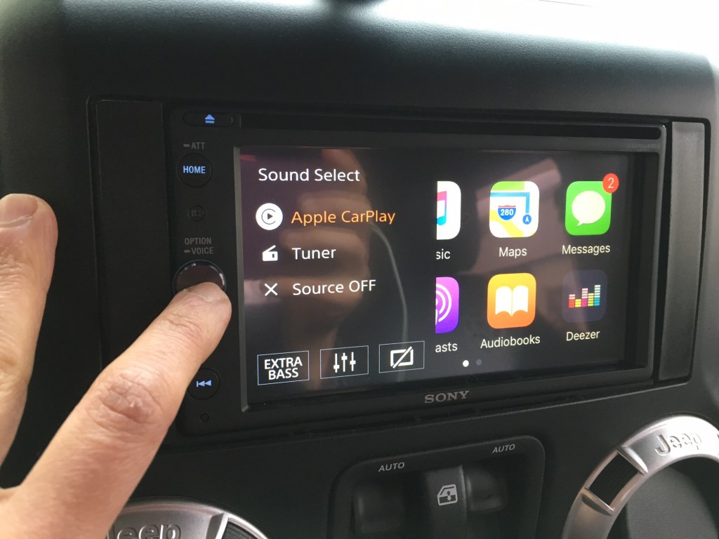 Sony XAV-AX200 - Best CarPlay Head Unit 2018 Review